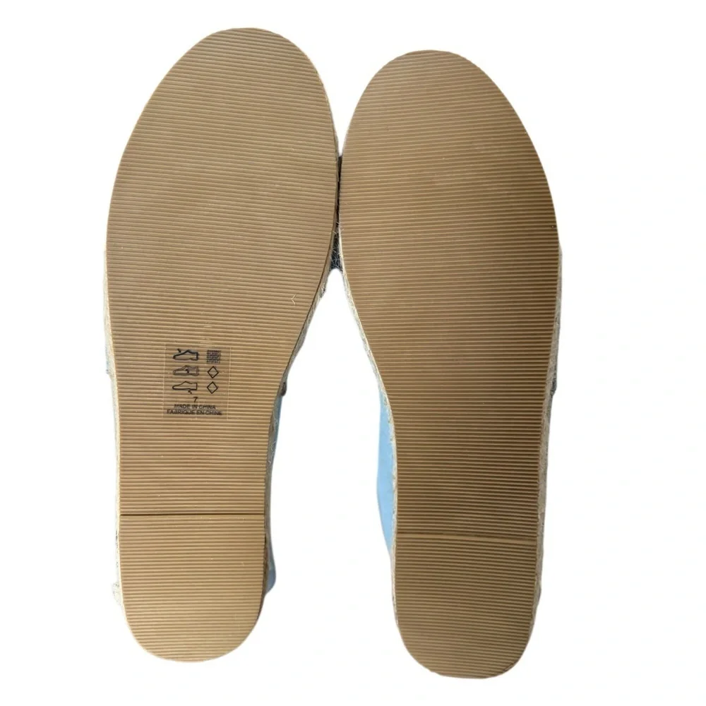 Charlie Paige Blue Flamingo Espadrilles-NWOT Size 7